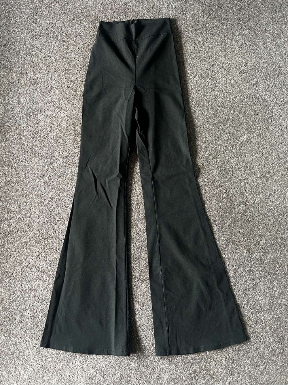 Windsor High-Waist Black Flared Pants